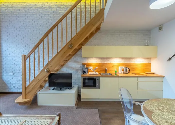 Rentplanet - Szosa Czeska 스클라르스카포렘바